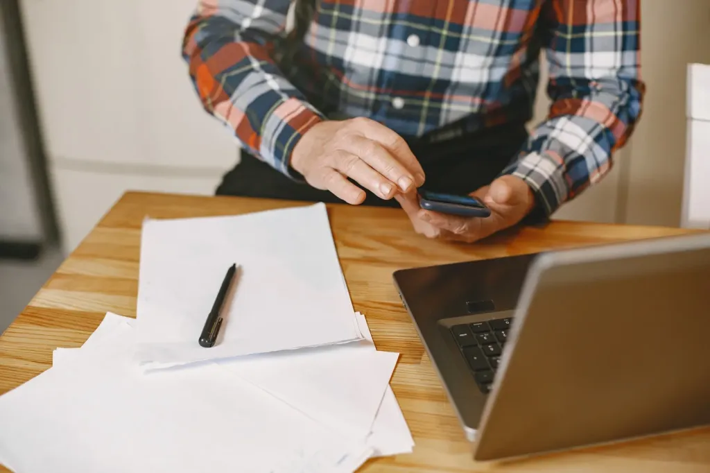 Jak uwolnić kapitał z wystawionych faktur